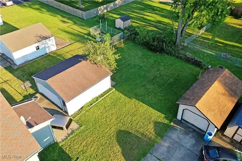 View/Area - 295 E 2nd St, Girard, OH 44420 photo 2 of 3