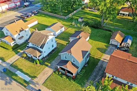 View/Area - 295 E 2nd St, Girard, OH 44420 photo 1 of 3