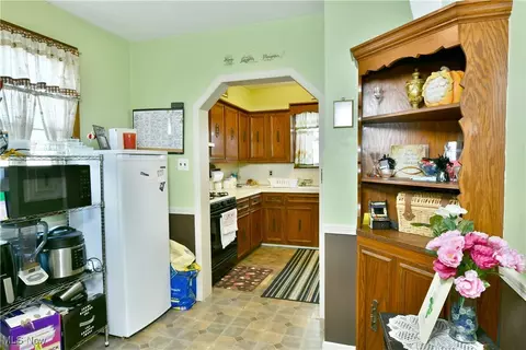 Kitchen - 295 E 2nd St, Girard, OH 44420 photo 2 of 6