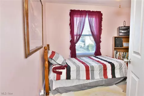 Bedroom - 295 E 2nd St, Girard, OH 44420 photo 7 of 7