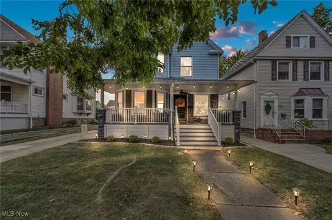 1456 Westwood Ave, Lakewood, OH 44107