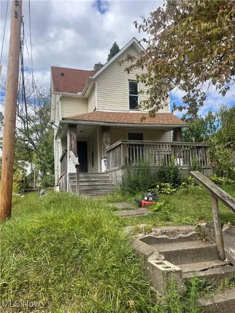 731 Alexander Pl NE, Canton, OH 44704