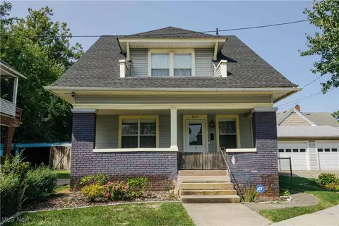 3610 E 46th St, Cleveland, OH 44105