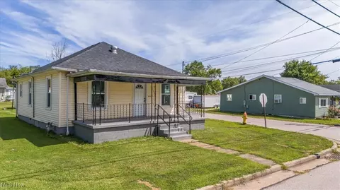 4123 14th Ave, Parkersburg, WV 26101