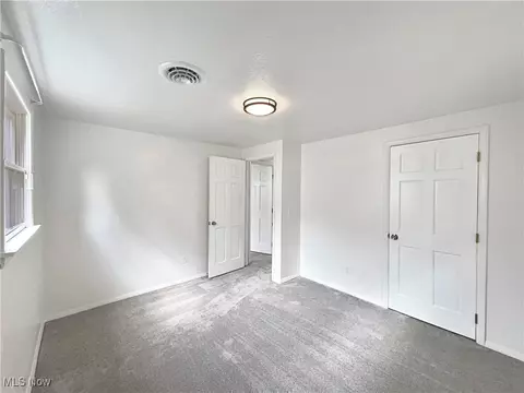 Bedroom - 850 Case Ave, Elyria, OH 44035 photo 1 of 2