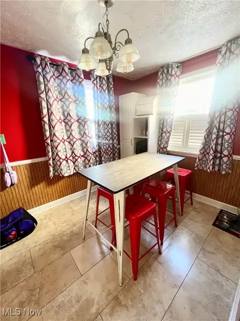 Dining - 2510 Nicholas Pl NW, Canton, OH 44708 photo 1 of 1