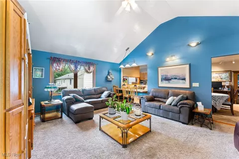 220 Pendleton St, Lisbon, OH 44432 photo 7