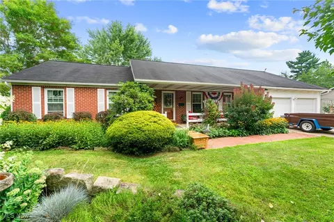 220 Pendleton St, Lisbon, OH 44432