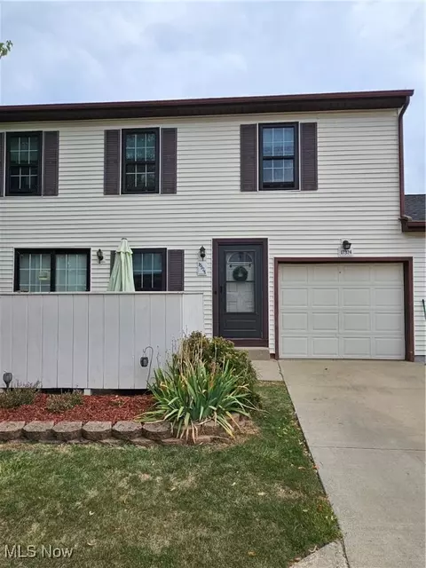 17324 Independence Ct, Brook Park, OH 44142