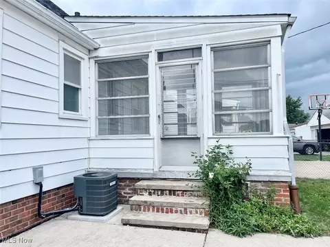 6300 Belmere Dr, Parma, OH 44129 photo 45