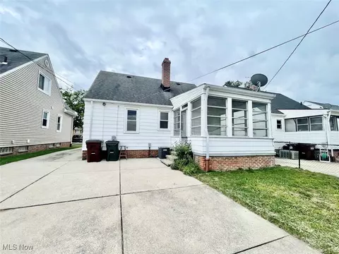 6300 Belmere Dr, Parma, OH 44129 photo 48