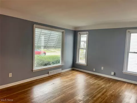 6300 Belmere Dr, Parma, OH 44129 photo 21