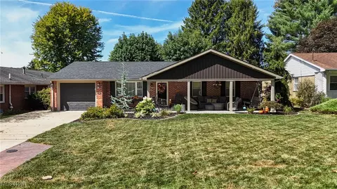 205 Brittigan Cir, Marietta, OH 45750