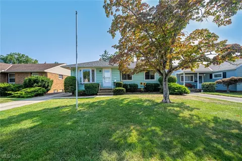 11575 Blossom Ave, Parma Heights, OH 44130