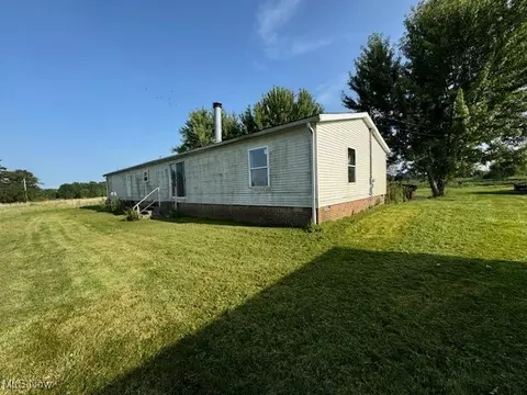 8089 Giddings, Rootstown, OH 44272 photo 2