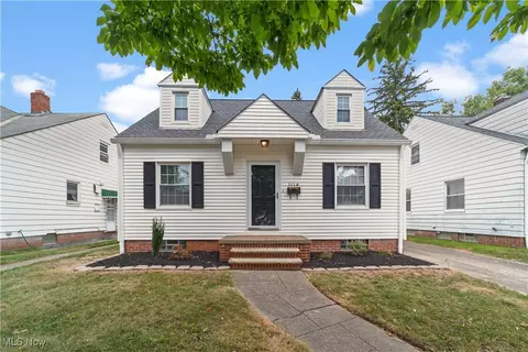 1114 Irving Ave, Cleveland, OH 44109