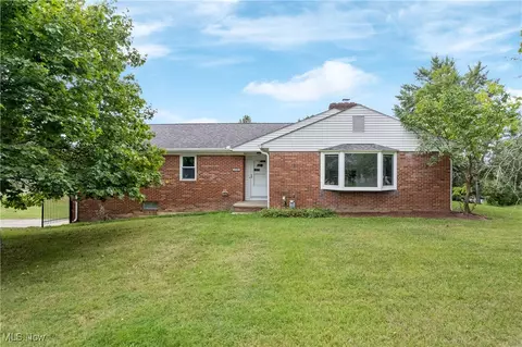25700 Columbus Rd, Bedford Heights, OH 44146