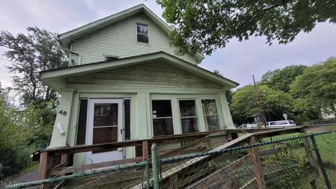 48 Uhler Ave, Akron, OH 44310