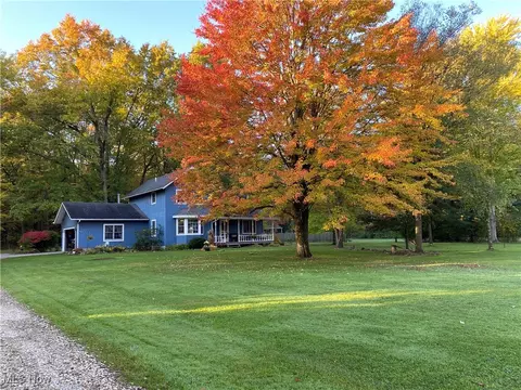 926 Webb Rd, Mineral Ridge, OH 44440