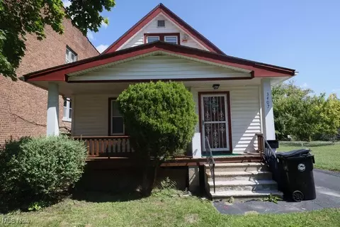 3407 E 140th St, Cleveland, OH 44120