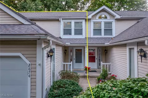 2874 Heatherwood Ct, Stow, OH 44224