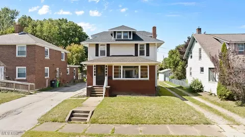 2041 Watson Ave, Alliance, OH 44601