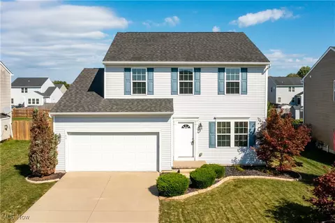 160 Fairfield Dr, Elyria, OH 44035