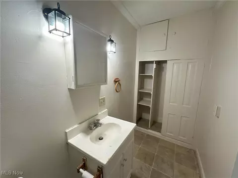 Bath - 502 W 54th St, Ashtabula, OH 44004 photo 1 of 2