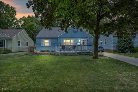 3881 W 227th St, Cleveland, OH 44126