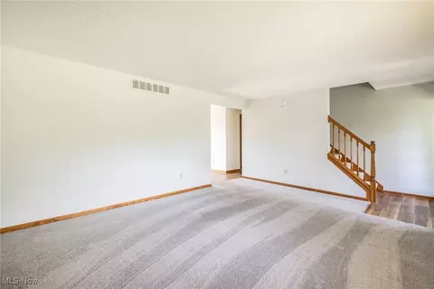 2254 S Hametown Rd, Copley, OH 44321 photo 10
