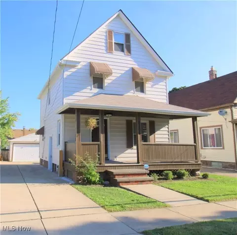 2806 Roanoke Ave, Cleveland, OH 44109
