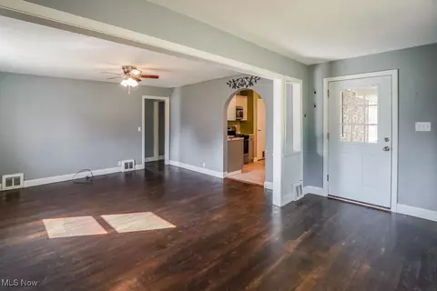 5008 2nd St NW, Canton, OH 44708 photo 3