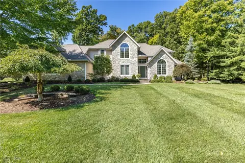 8728 Virginia Dr, Westfield Center, OH 44251