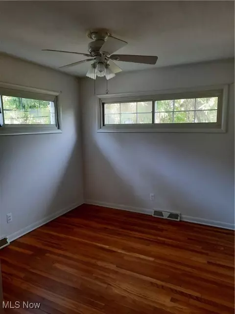Bedroom - 122 Campagna St, Elyria, OH 44035 photo 1 of 1
