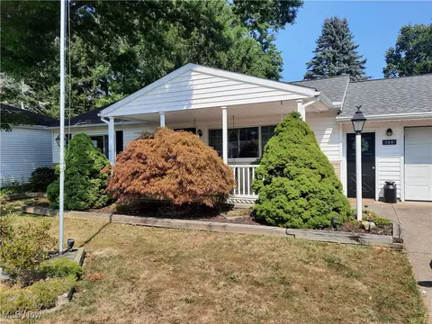 122 Campagna St, Elyria, OH 44035
