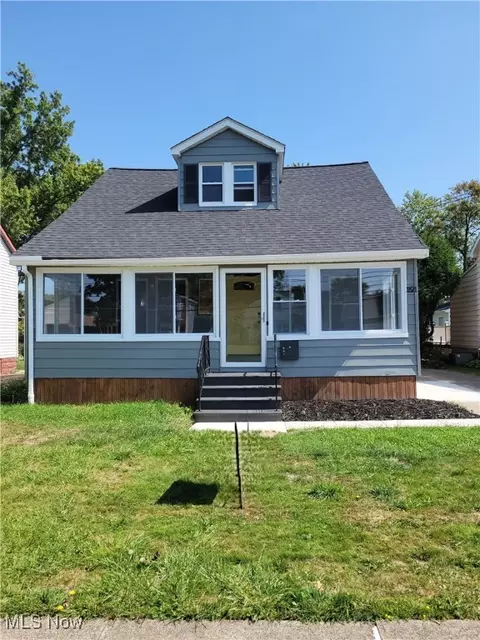 1191 Lander Rd, Mayfield Heights, OH 44124