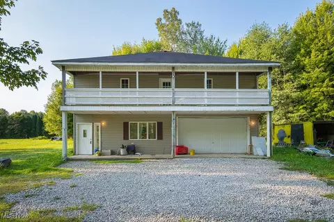 11450 Baumhart Rd, Amherst, OH 44001