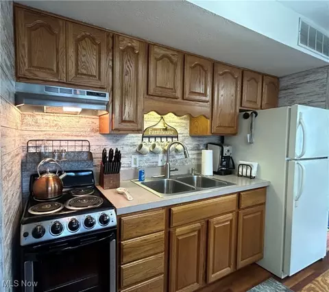5237 Lake Ave #611, Ashtabula, OH 44004 photo 14