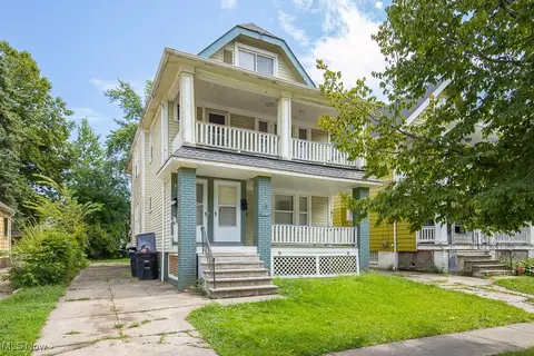 833 E 144th St, Cleveland, OH 44110