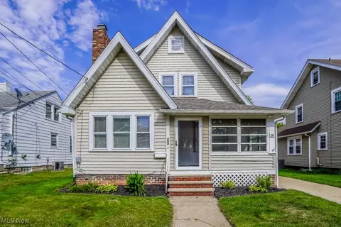 154 Pershing Ave NE, North Canton, OH 44720