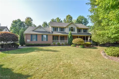2125 Redwood Pl, Canfield, OH 44406