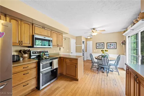 9071 Jackson St, Mentor, OH 44060 photo 14