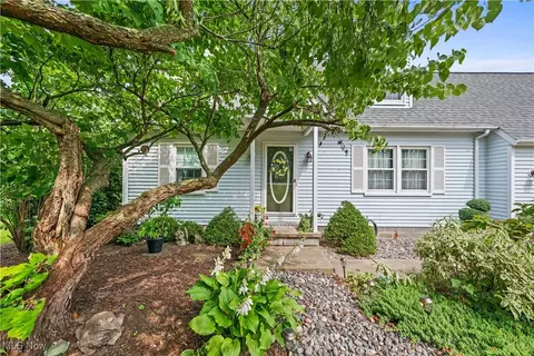 9071 Jackson St, Mentor, OH 44060 photo 2