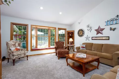 818 Wall Rd, Wadsworth, OH 44281 photo 26