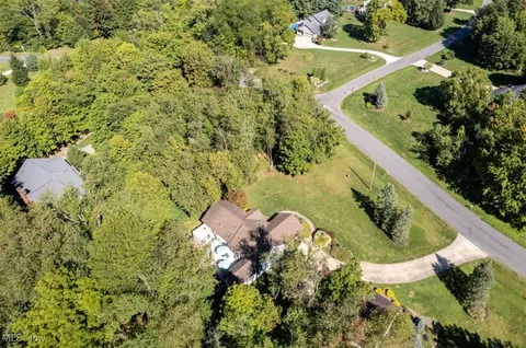 818 Wall Rd, Wadsworth, OH 44281 photo 5