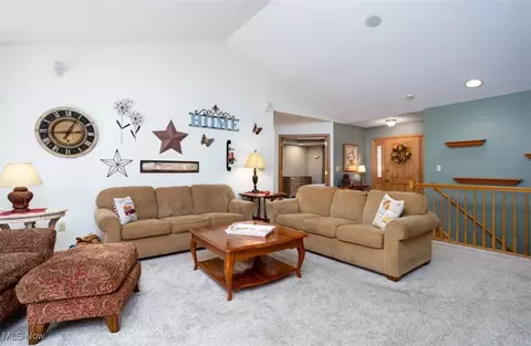 818 Wall Rd, Wadsworth, OH 44281 photo 21
