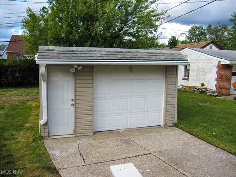 Other - 7606 Wainstead Dr, Parma, OH 44129 photo 5 of 8