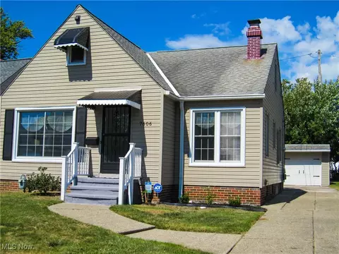 7606 Wainstead Dr, Parma, OH 44129
