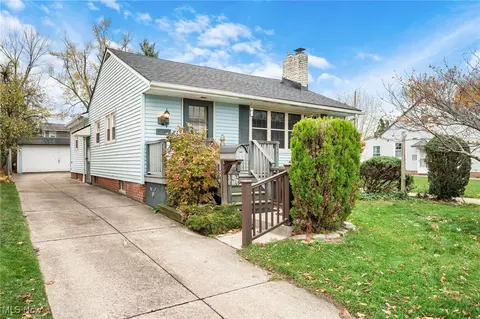 19303 Telbir Ave, Rocky River, OH 44116
