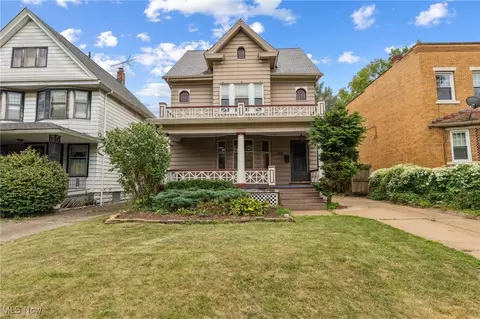 1331 W 112th St, Cleveland, OH 44102